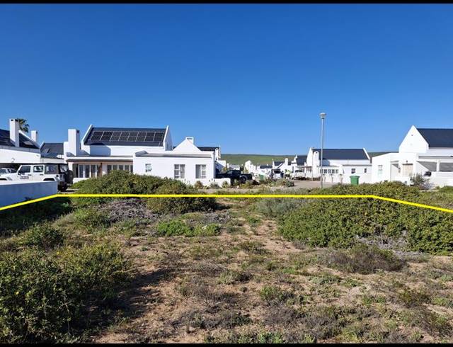 LAND FOR SALE IN LAMPIESBAAI